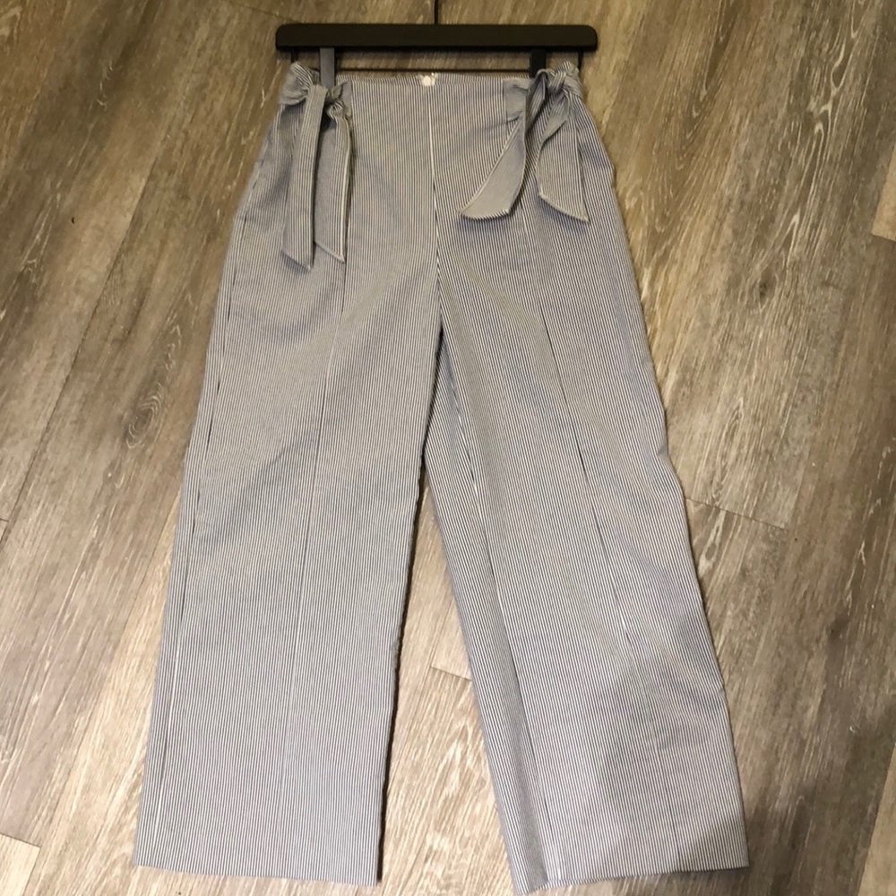 Cece Stripe Seersucker Side Bow Pants size 00